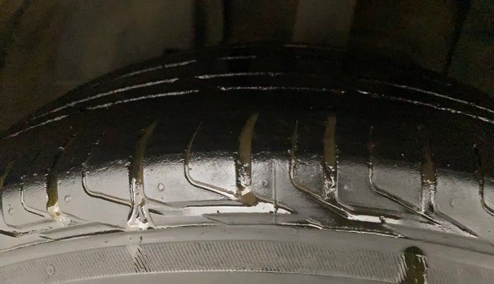 2022 Tata NEXON XZA PLUS (PREMIUM) DIESEL JET, Diesel, Automatic, 58,990 km, Left Front Tyre Tread