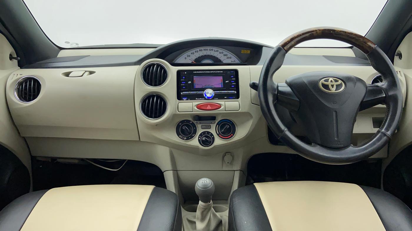 2011 Toyota Etios Liva G SP, Petrol, Manual, 48,807 km, Dashboard