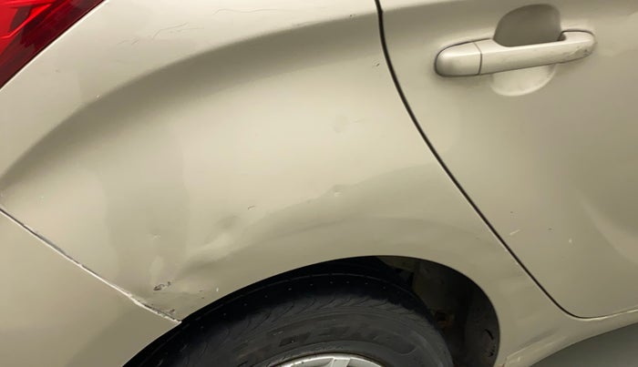 2011 Hyundai i20 MAGNA 1.2, Petrol, Manual, 75,146 km, Right quarter panel - Slightly dented