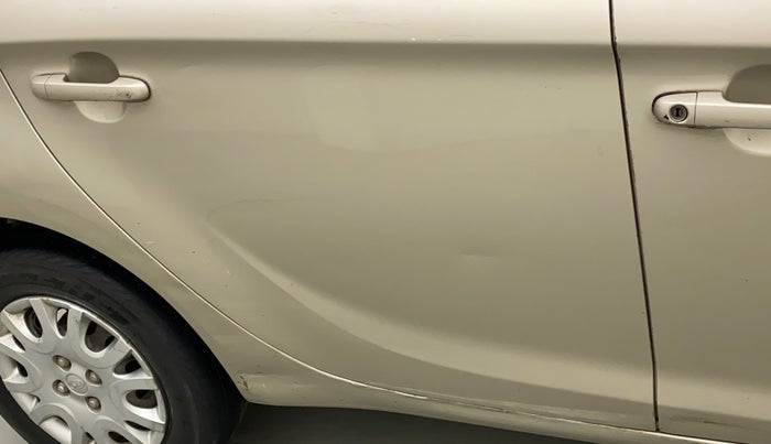 2011 Hyundai i20 MAGNA 1.2, Petrol, Manual, 75,146 km, Right rear door - Slightly dented