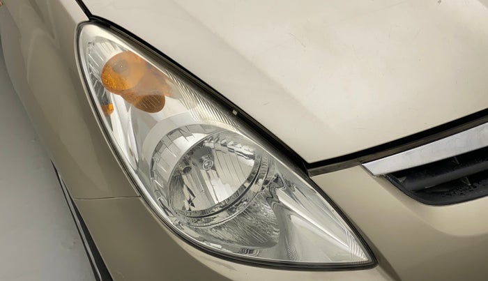2011 Hyundai i20 MAGNA 1.2, Petrol, Manual, 75,146 km, Right headlight - Minor scratches