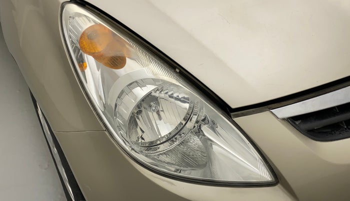 2011 Hyundai i20 MAGNA 1.2, Petrol, Manual, 75,146 km, Right headlight - Minor damage