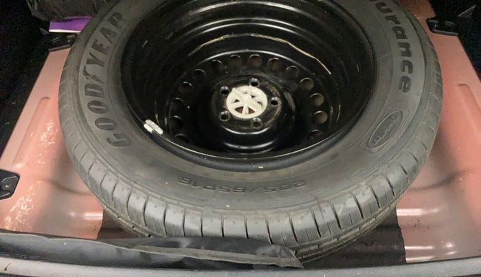 2021 KIA SELTOS HTK PLUS 1.5 IMT, Petrol, Manual, 42,937 km, Spare Tyre