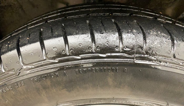 2021 KIA SELTOS HTK PLUS 1.5 IMT, Petrol, Manual, 42,937 km, Right Front Tyre Tread