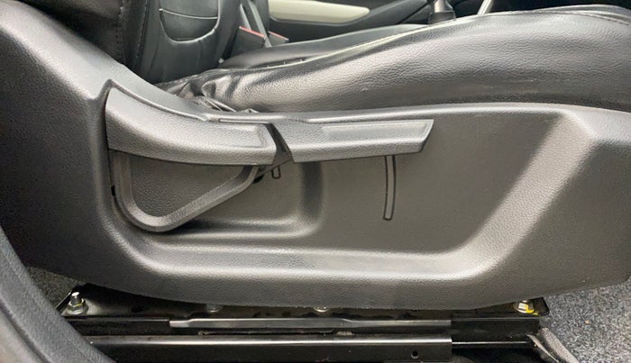 2021 KIA SELTOS HTK PLUS 1.5 IMT, Petrol, Manual, 42,937 km, Driver Side Adjustment Panel