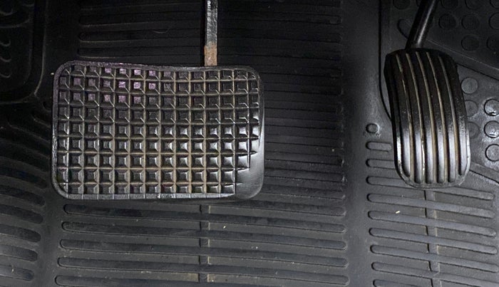 2018 Tata Hexa Varicor 400 XTA, Diesel, Automatic, 62,926 km, Pedals