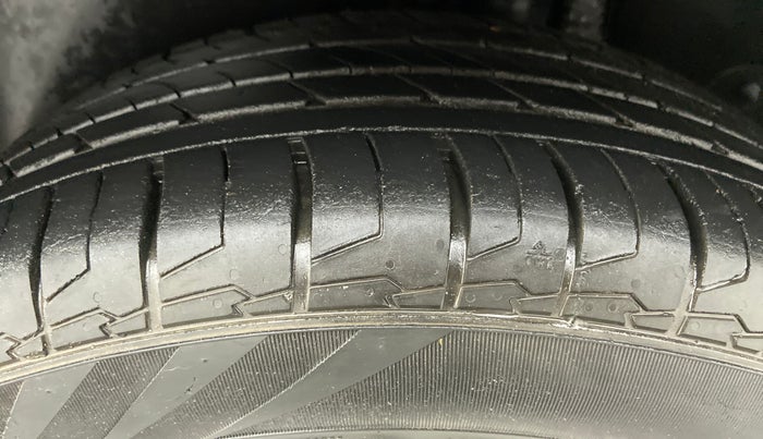 2020 Hyundai Creta 1.5 SX (O) AT, Petrol, Automatic, 20,235 km, Left Rear Tyre Tread
