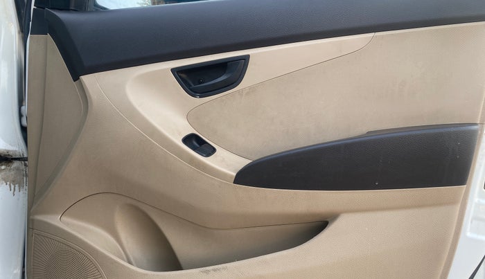 2015 Hyundai Eon ERA +, Petrol, Manual, 95,486 km, Driver Side Door Panels Control