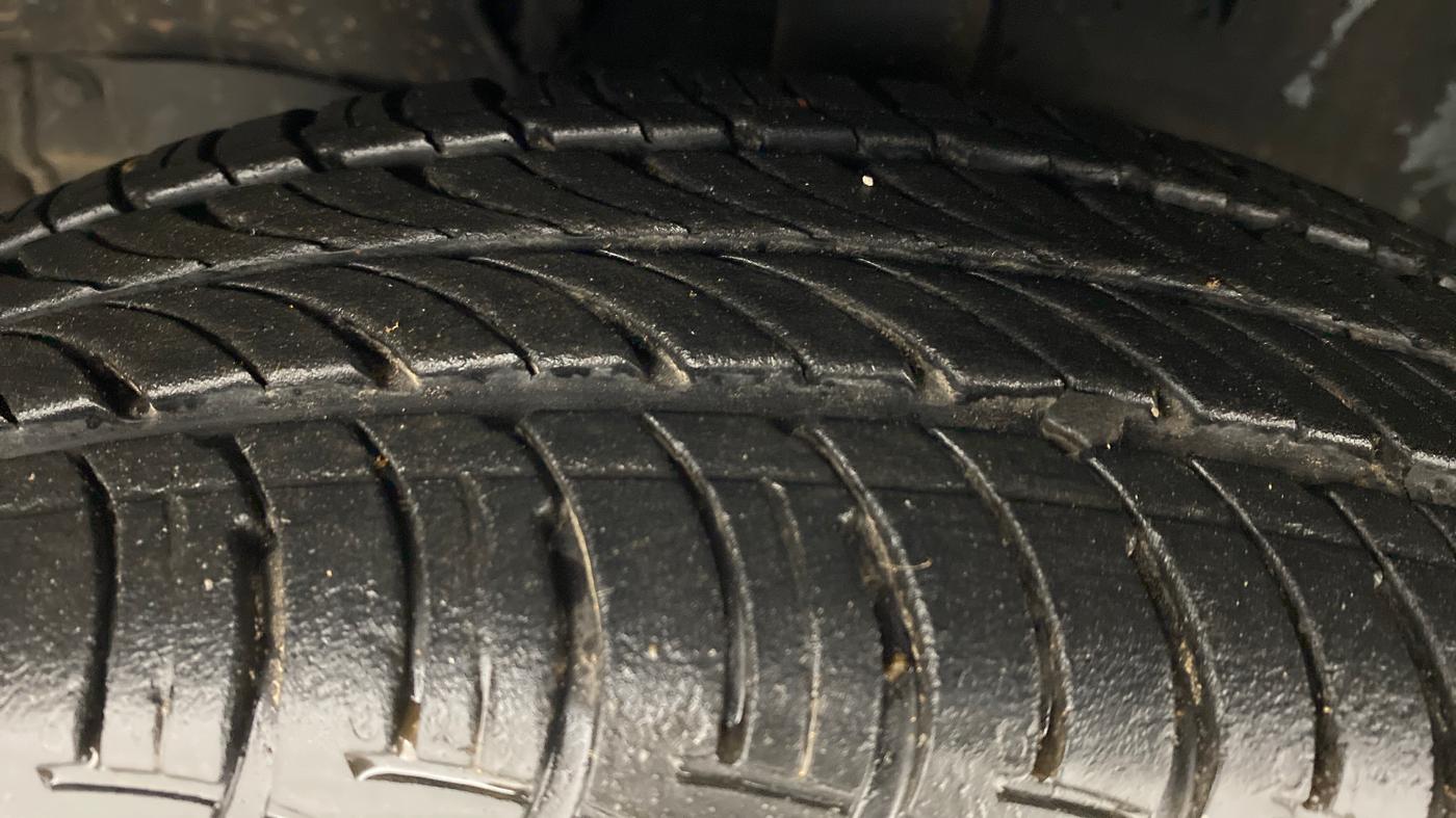2019 Maruti New Wagon-R VXI 1.2L, Petrol, Manual, 3,693 km, Left Front Tyre Tread