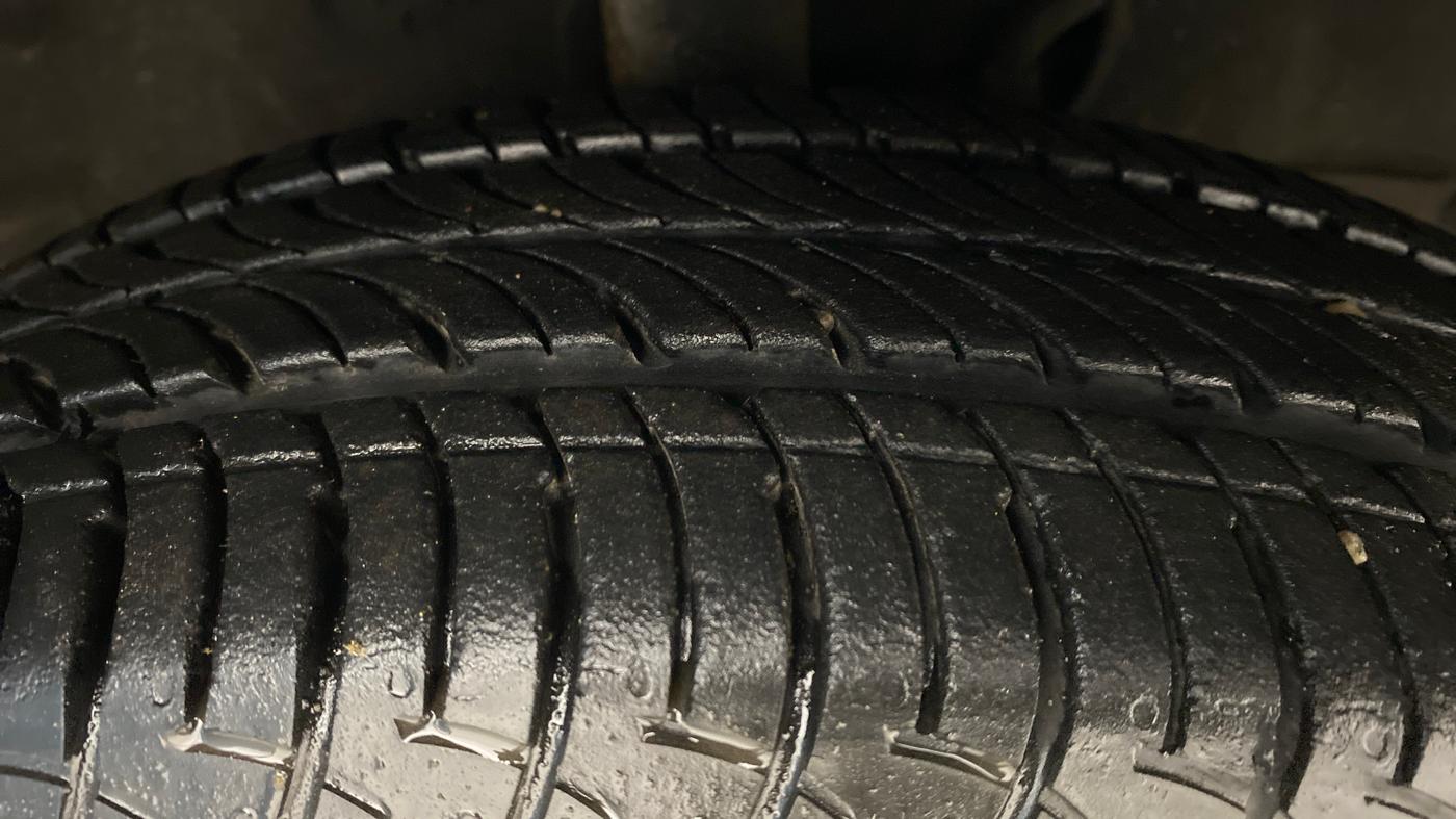 2019 Maruti New Wagon-R VXI 1.2L, Petrol, Manual, 3,693 km, Right Front Tyre Tread