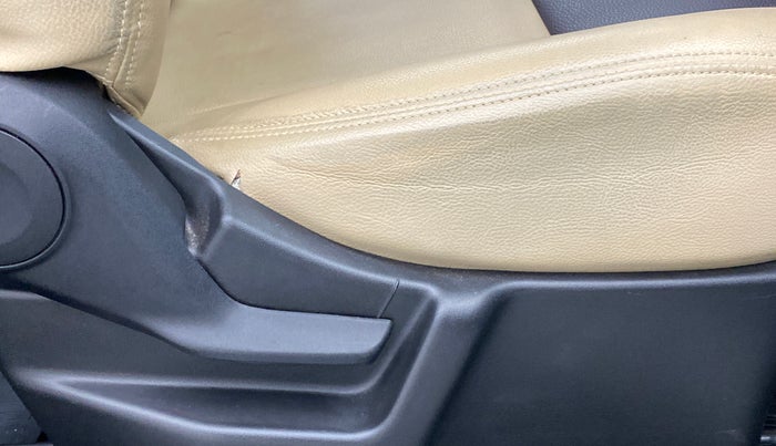 2019 Maruti New Wagon-R VXI 1.2L, Petrol, Manual, 3,693 km, Driver Side Adjustment Panel