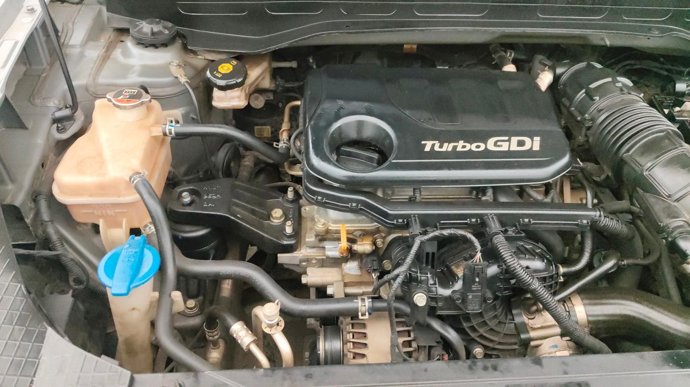2021 Hyundai VENUE SX PLUS 1.0 TURBO DCT, Petrol, Automatic, 90,257 km, Engine View - Right