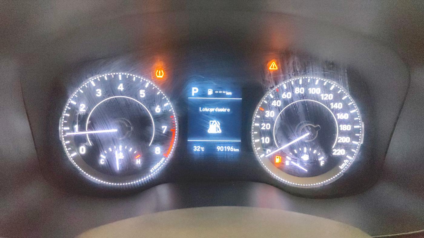 2021 Hyundai VENUE SX PLUS 1.0 TURBO DCT, Petrol, Automatic, 90,257 km, Odometer Image