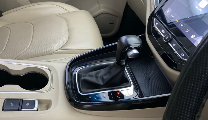 2022 MG HECTOR SHARP 1.5 PETROL CVT, Petrol, Automatic, 33,533 km, Gear Lever