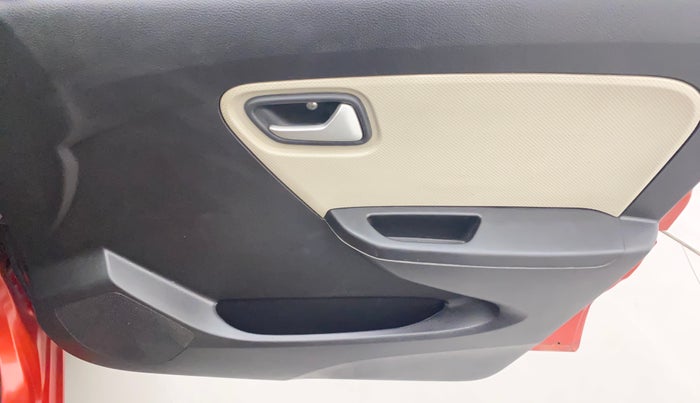 2020 Maruti Alto LXI, Petrol, Manual, 37,676 km, Driver Side Door Panels Control