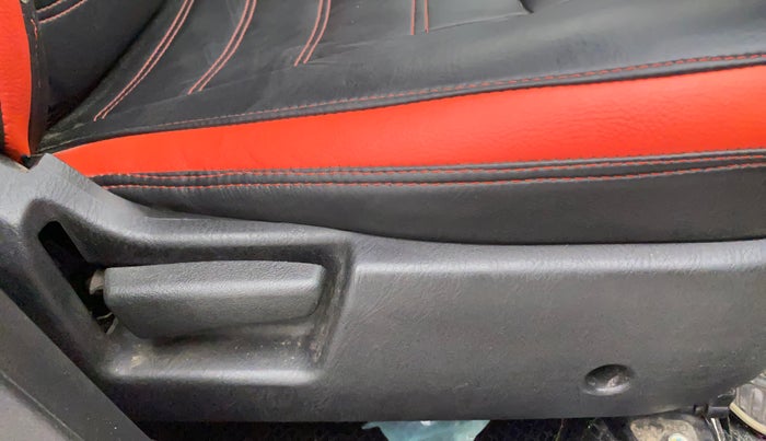 2020 Maruti Alto LXI, Petrol, Manual, 37,676 km, Driver Side Adjustment Panel