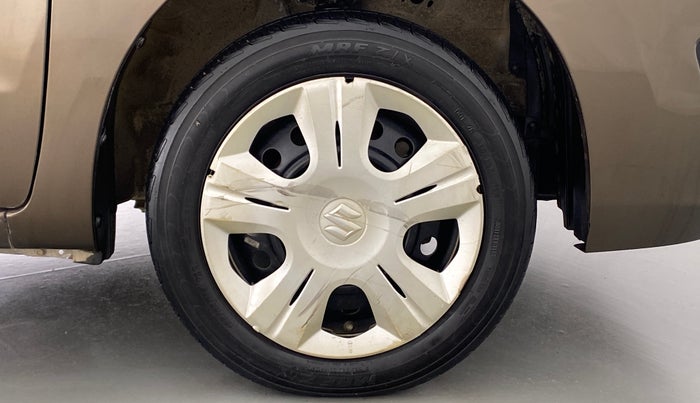 2013 Maruti Wagon R 1.0 VXI, Petrol, Manual, 40,451 km, Right Front Wheel