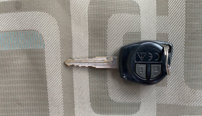 2018 Maruti Celerio ZXI, Petrol, Manual, 67,365 km, Key Close Up