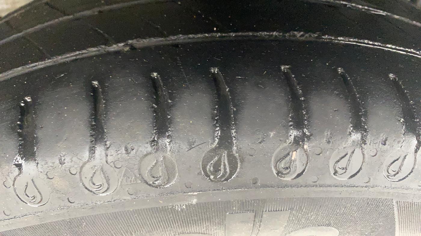 2018 Tata Tiago XT PETROL, Petrol, Manual, 1,28,118 km, Left Rear Tyre Tread