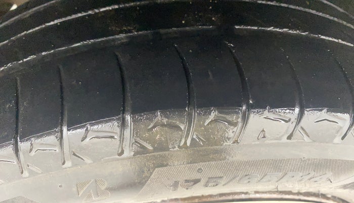 2018 Tata Tiago XT PETROL, Petrol, Manual, 1,28,118 km, Left Front Tyre Tread