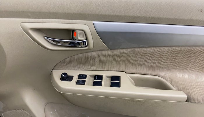2015 Maruti Ertiga VXI, Petrol, Manual, 46,143 km, Driver Side Door Panels Control