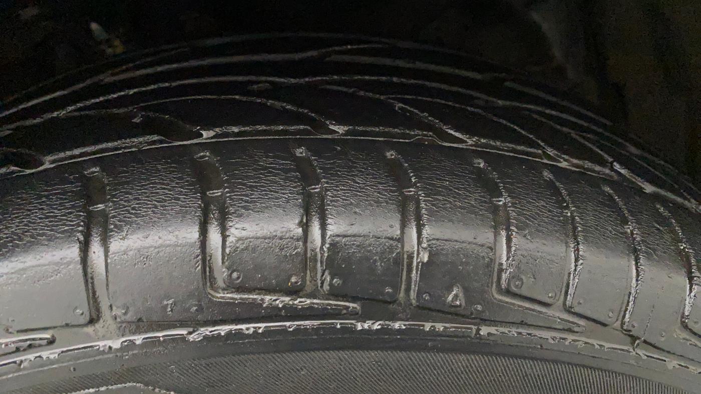 2012 Honda City 1.5L I-VTEC V AT, Petrol, Automatic, 54,632 km, Left Front Tyre Tread