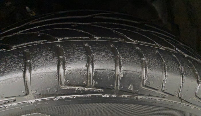 2012 Honda City 1.5L I-VTEC V AT, Petrol, Automatic, 54,632 km, Left Front Tyre Tread