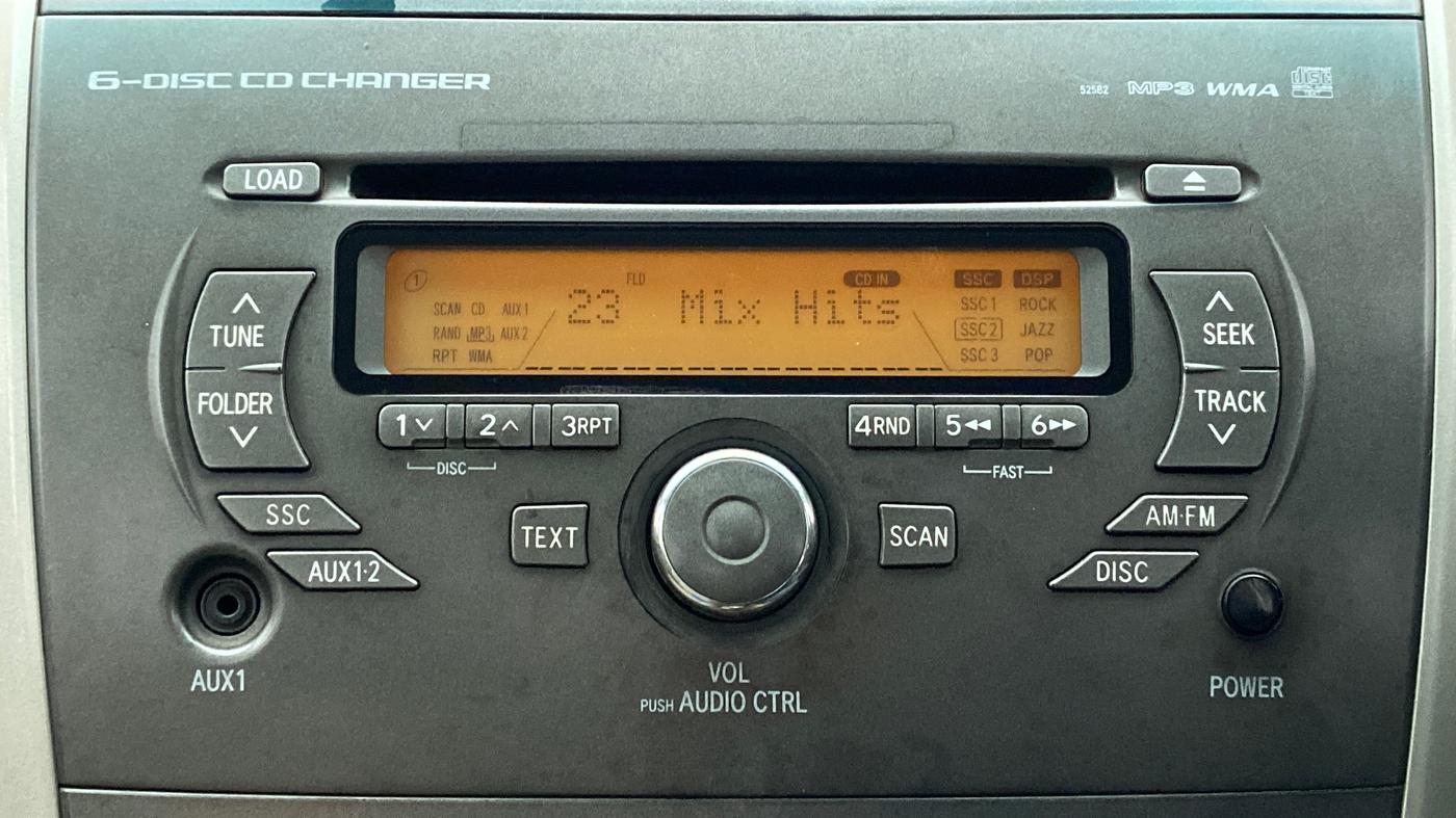 2010 Toyota Corolla Altis G DIESEL, Diesel, Manual, 51,139 km, Infotainment System