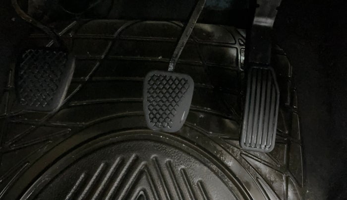 2016 Honda Jazz 1.2L I-VTEC SV, Petrol, Manual, 57,066 km, Pedals