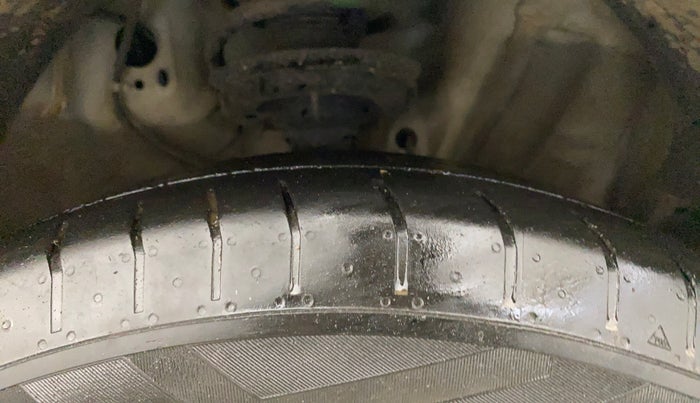 2018 Hyundai Creta E PLUS 1.6 PETROL, CNG, Manual, 47,131 km, Right Front Tyre Tread