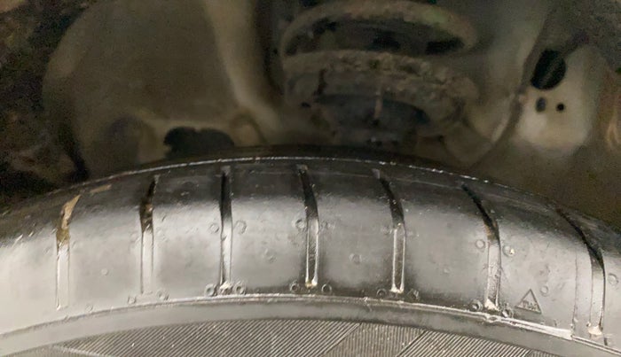 2018 Hyundai Creta E PLUS 1.6 PETROL, CNG, Manual, 47,131 km, Left Front Tyre Tread