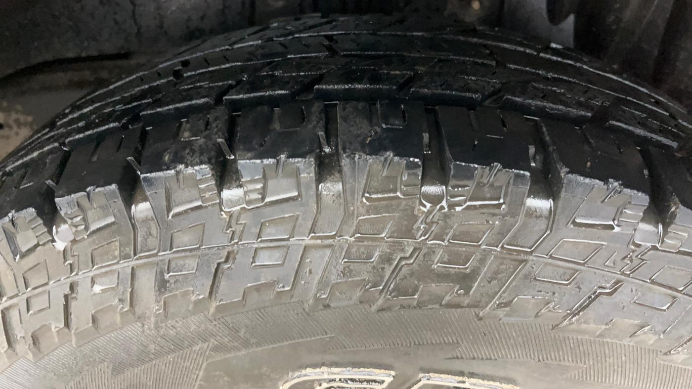 2023 Mahindra BOLERO NEO N10 R, Diesel, Manual, 70,777 km, Left Rear Tyre Tread