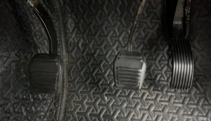 2023 Mahindra BOLERO NEO N10 R, Diesel, Manual, 70,777 km, Pedals