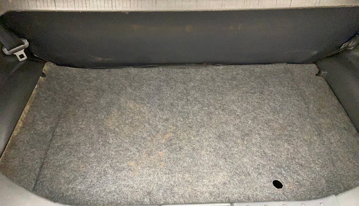 2016 Maruti Alto K10 VXI AMT, Petrol, Automatic, 59,440 km, Boot Inside