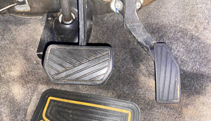 2016 Maruti Alto K10 VXI AMT, Petrol, Automatic, 59,440 km, Pedals