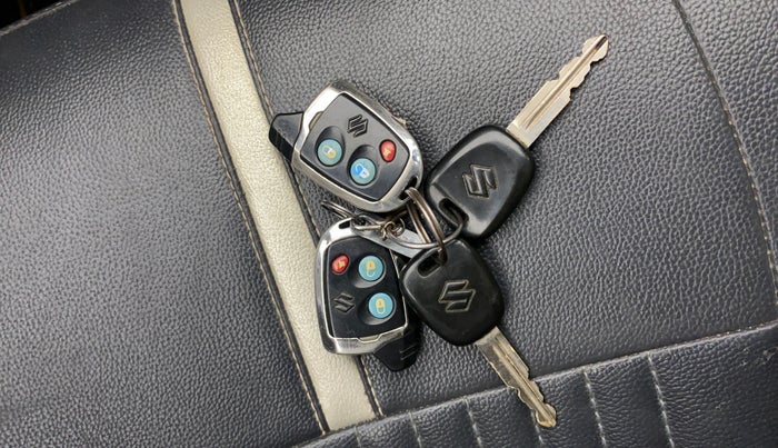 2016 Maruti Alto K10 VXI AMT, Petrol, Automatic, 59,440 km, Key Close Up