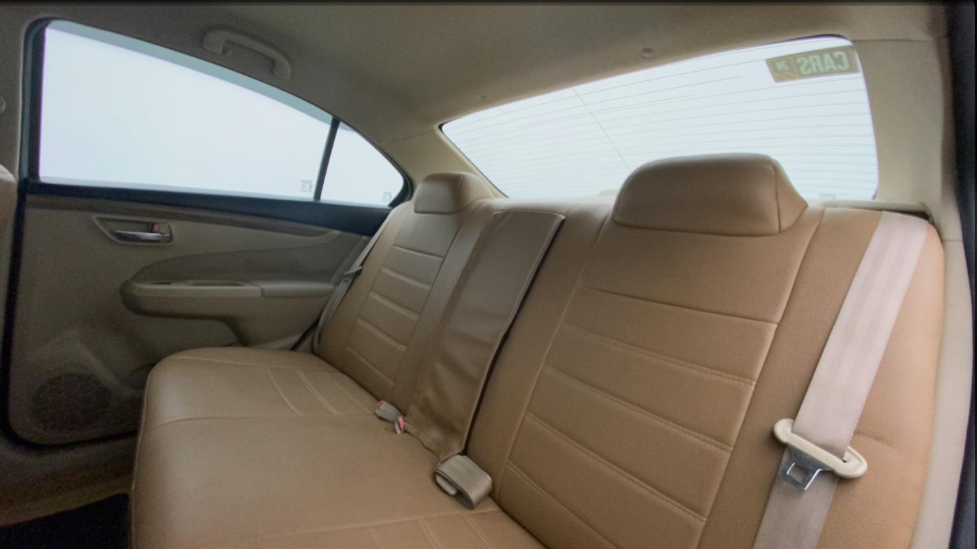 2019 Maruti Ciaz DELTA 1.5 SHVS MT PETROL, Petrol, Manual, 69,667 km, Right Side Rear Door Cabin