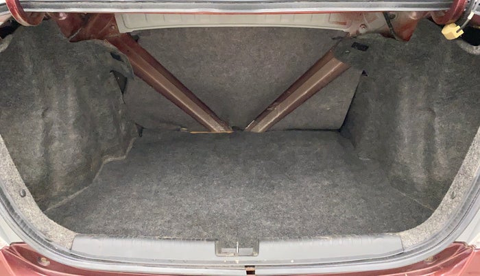 2013 Honda Amaze 1.2L I-VTEC S, Petrol, Manual, 30,322 km, Boot Inside