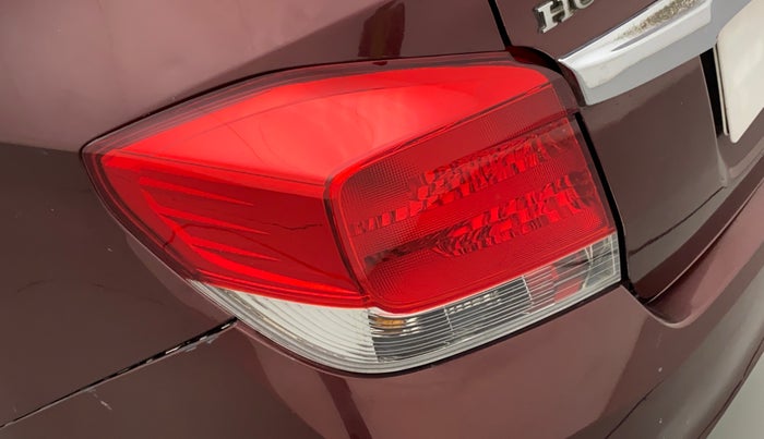 2013 Honda Amaze 1.2L I-VTEC S, Petrol, Manual, 30,322 km, Left tail light - Reverse gear light not functional