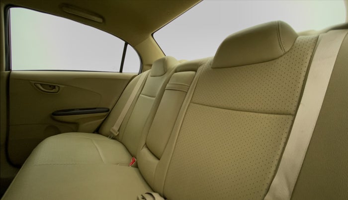 2013 Honda Amaze 1.2L I-VTEC S, Petrol, Manual, 30,322 km, Right Side Rear Door Cabin