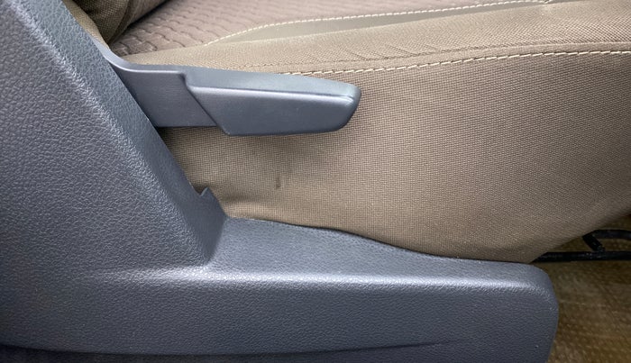 2017 Renault Duster RXZ DIESEL 110, Diesel, Manual, 23,917 km, Driver Side Adjustment Panel