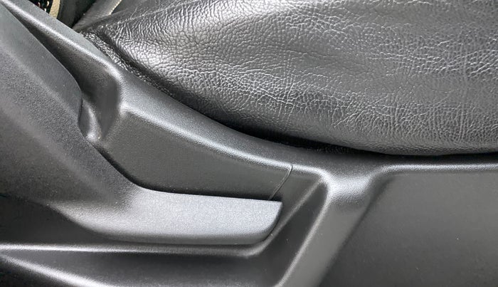 2019 Maruti New Wagon-R LXI (O) 1.0, Petrol, Manual, 15,134 km, Driver Side Adjustment Panel