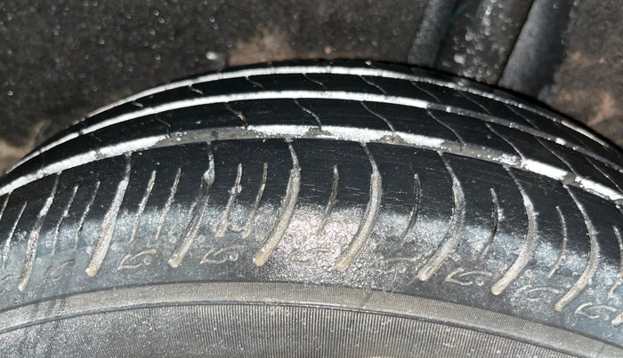 2021 Maruti Baleno SIGMA PETROL 1.2, Petrol, Manual, 36,356 km, Left Rear Tyre Tread