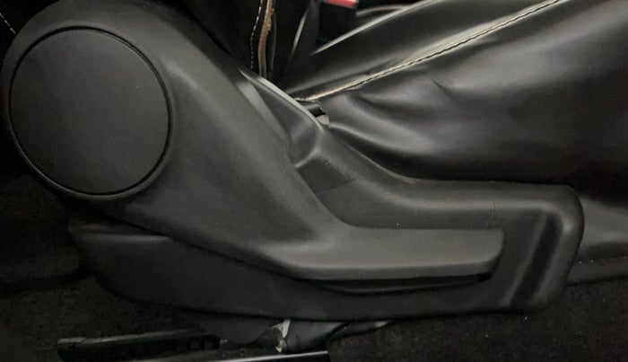 2021 Maruti Baleno SIGMA PETROL 1.2, Petrol, Manual, 36,356 km, Driver Side Adjustment Panel