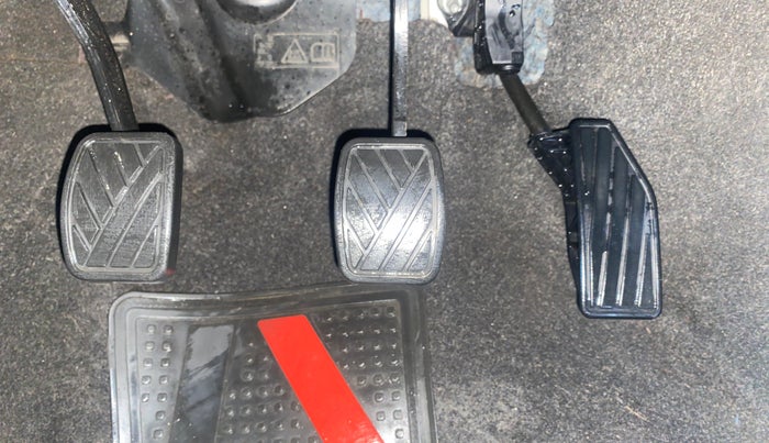 2021 Maruti Swift VXI, Petrol, Manual, 36,985 km, Pedals