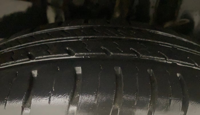 2021 Maruti Swift VXI, Petrol, Manual, 36,985 km, Left Rear Tyre Tread