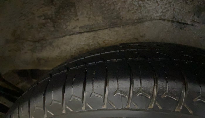 2018 Maruti Wagon R 1.0 LXI CNG, CNG, Manual, 50,979 km, Left Rear Tyre Tread