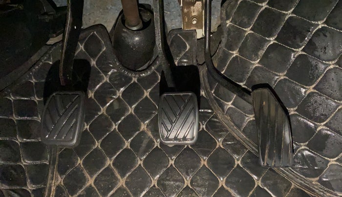 2018 Maruti Wagon R 1.0 LXI CNG, CNG, Manual, 50,979 km, Pedals