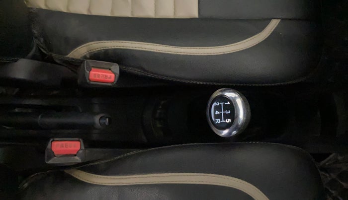 2018 Maruti Wagon R 1.0 LXI CNG, CNG, Manual, 50,979 km, Gear Lever