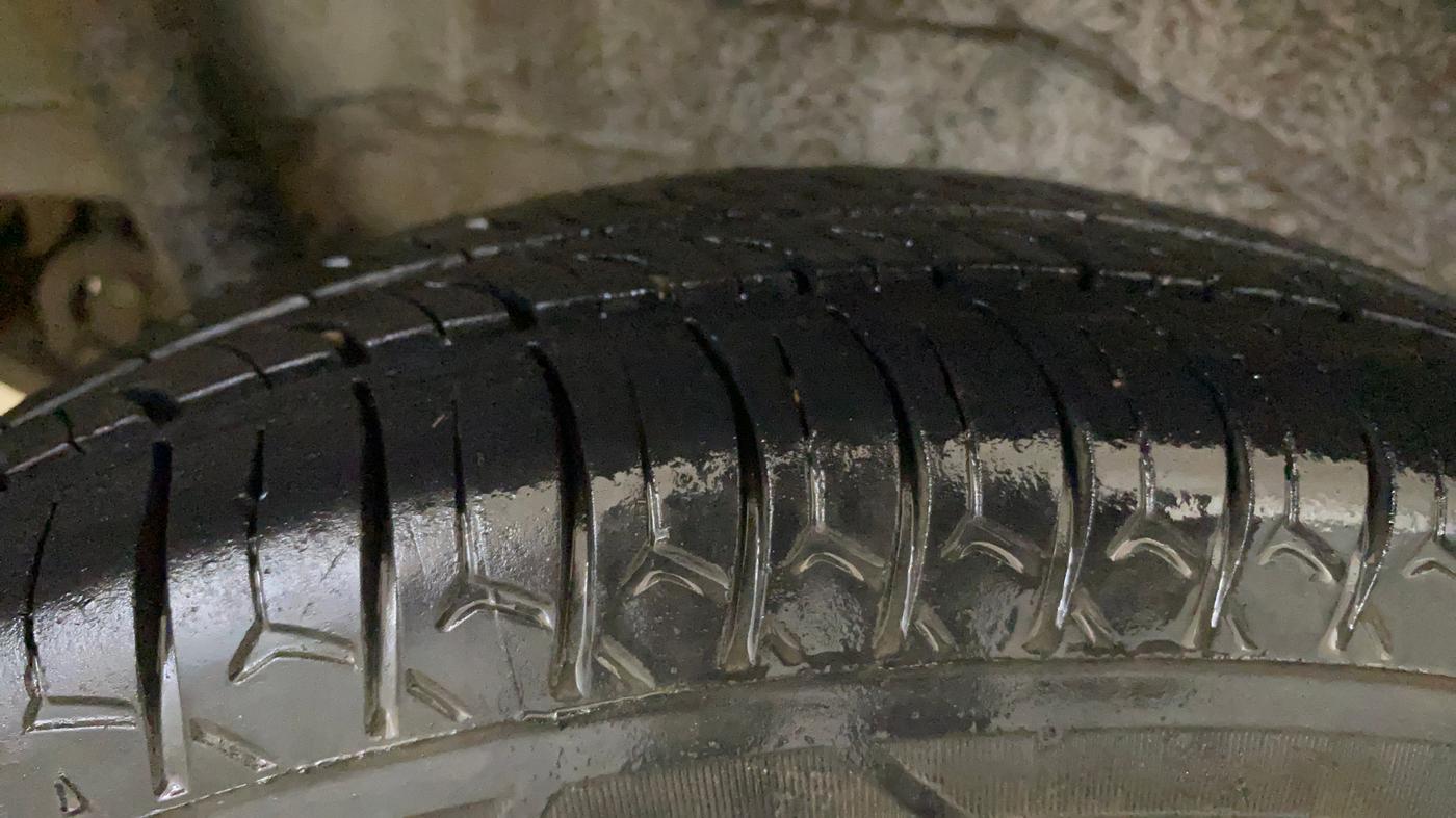 2018 Maruti Wagon R 1.0 LXI CNG, CNG, Manual, 50,979 km, Right Rear Tyre Tread